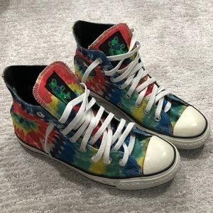 Tie Dye Converse